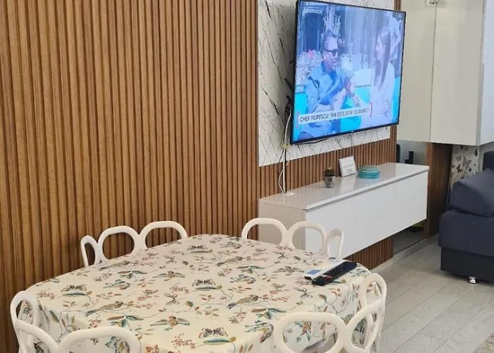 Sunshine Promenada Mamaia Nord Apartamento *